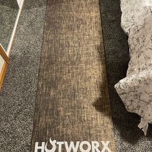 Hotworx Yoga Pad